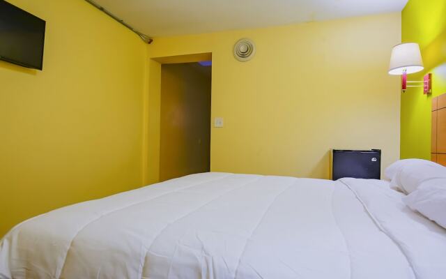 Hotel O Markham IL near Harvey/Tinley Park