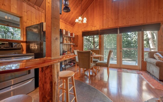 The Tree House Cottage
