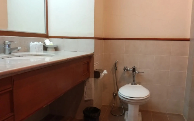 Songphanburi Hotel