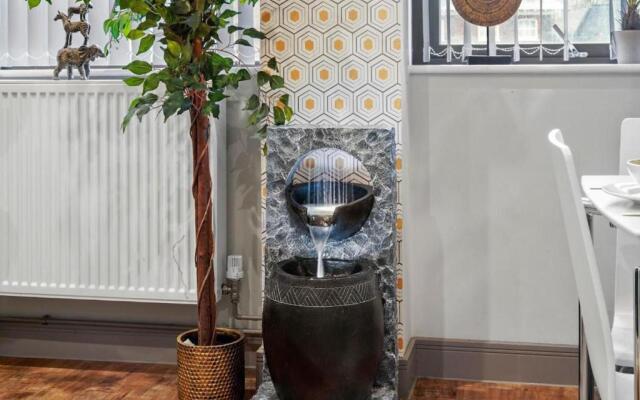 Luxury 1bed Studio Apt-city Centre-wifi-parking