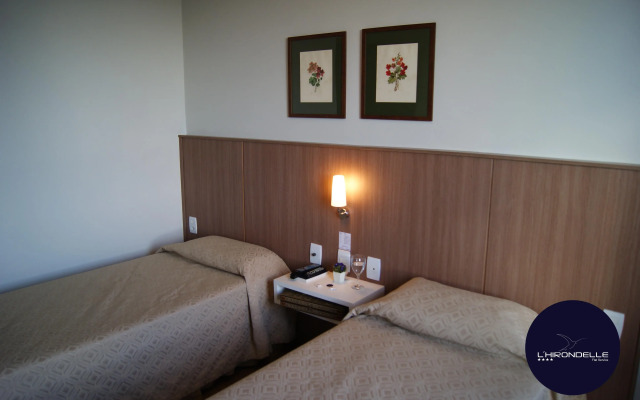 L Hirondelle Apart Hotel
