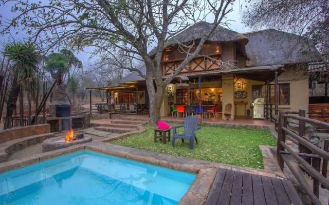 Lovely Holiday Home Bordering Kruger National Park