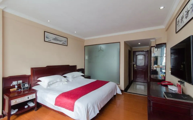 Huacheng Hotel