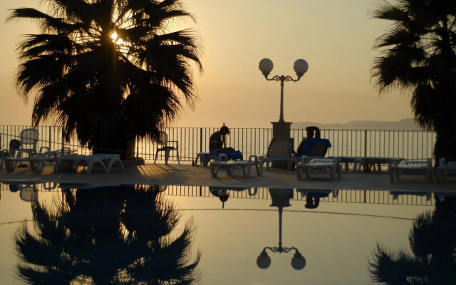 Dioscuri Bay Palace Hotel