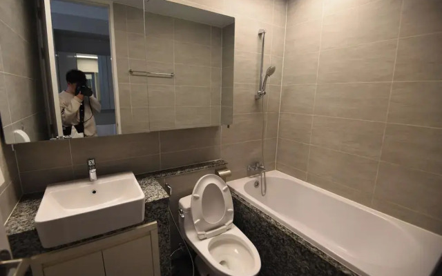 Anstay Apartment in Starlake Daewoo Residence