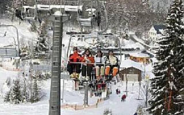 Schanzenstraße 15-R