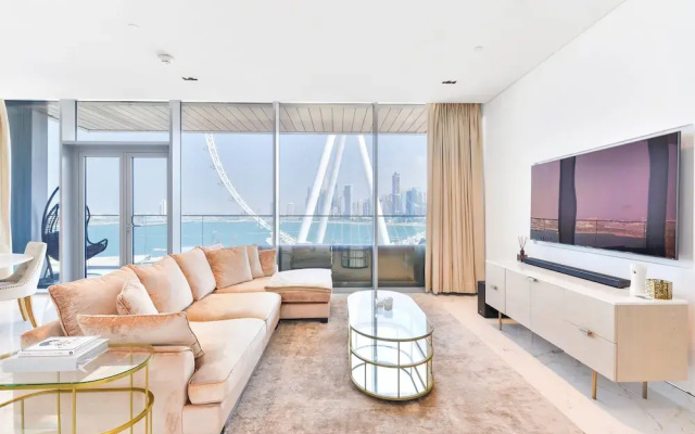 Stylish 2BR on Bluewaters Island