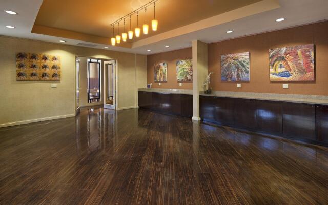 Crowne Plaza Ventura Beach by IHG