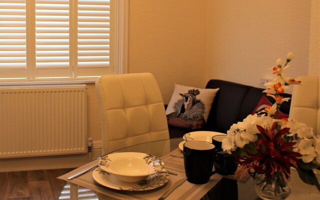 Raven Haven Glastonbury