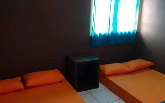 Aminah Homestay and Tour