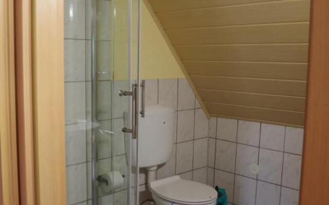 Wirtschaft & Pension Zum Huthaus