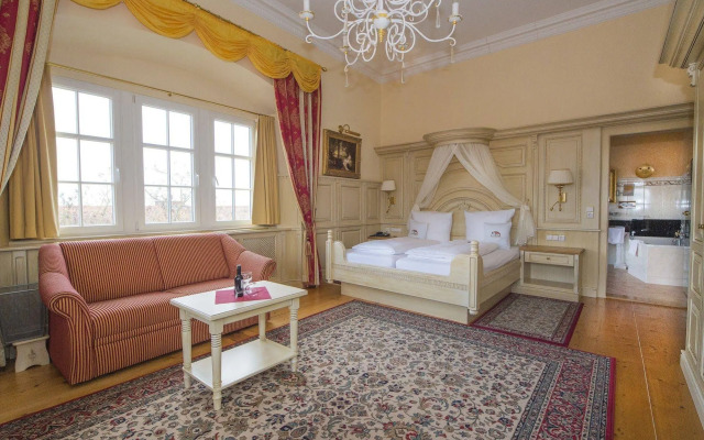 Schloss Hotel Wasserburg