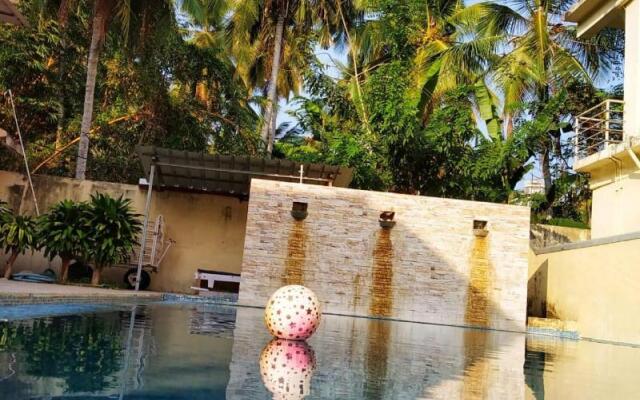 New Kovalam Beach Hotel