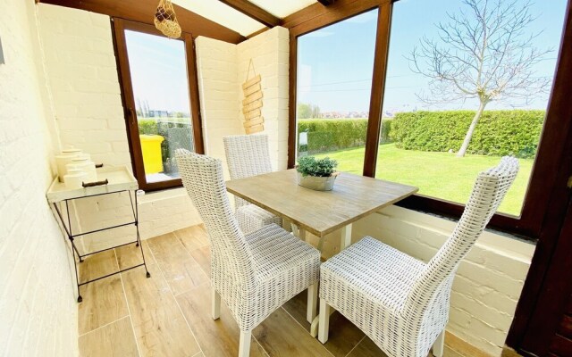 Spacious Holiday Home in Middelkerke near Belgian Coast