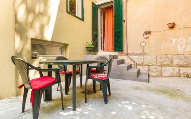 Luxury apartment Marjan - Black