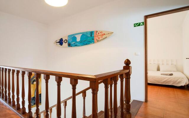 Soothing Holiday Home in Ferrel near Baleal Island