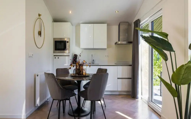Lodge in Netherlands With Furnished Terrace