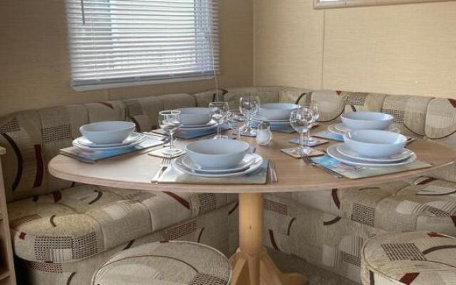 Comfy 2 bed holiday home