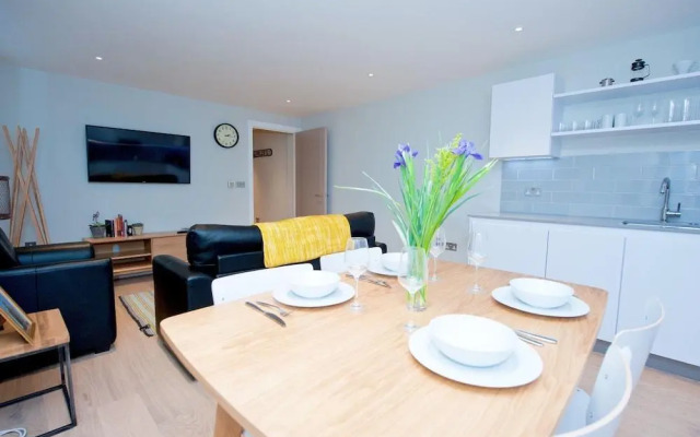 Spitalfields Superior 1 Bedroom Apartment - TLA 67545
