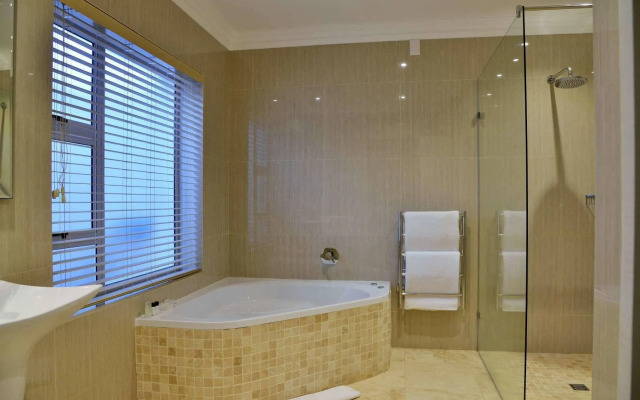 The Coach House at Val du Charron