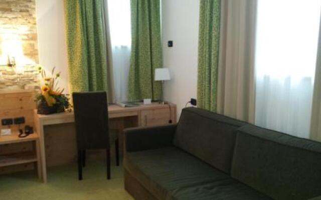 Ciasa Alpina Relax Hotel