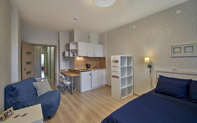 Hospitable House on Revolution 52V