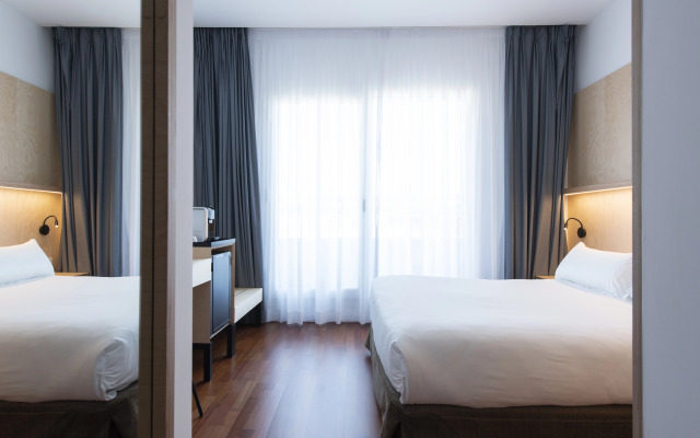 Maroa Hotel