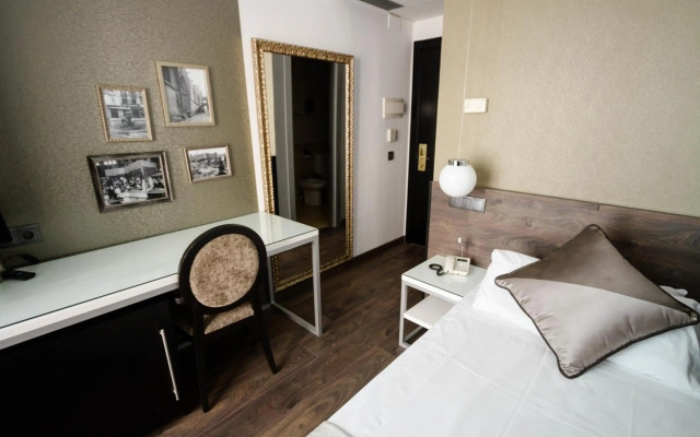 Hotel Moderno Barcelona