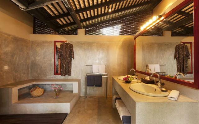 Apa Villa Thalpe