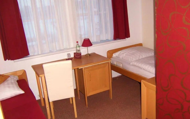 Hotel Pension Zum Alten Fährhaus