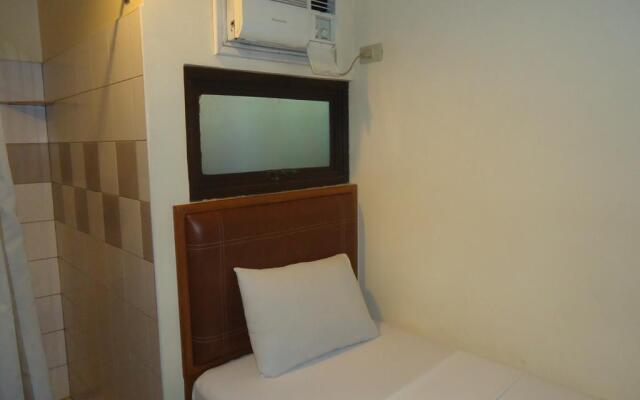 Park Bed and Breakfast Hotel Pasay