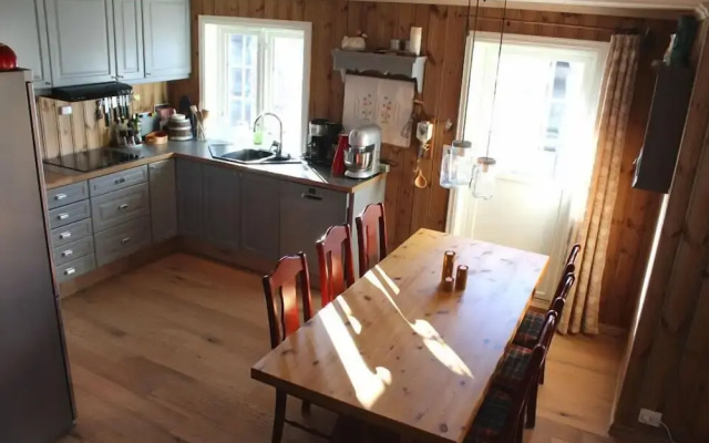 Kvitebjørn Cabin - Ål