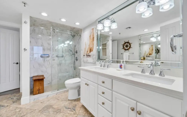 Waterview Towers 201