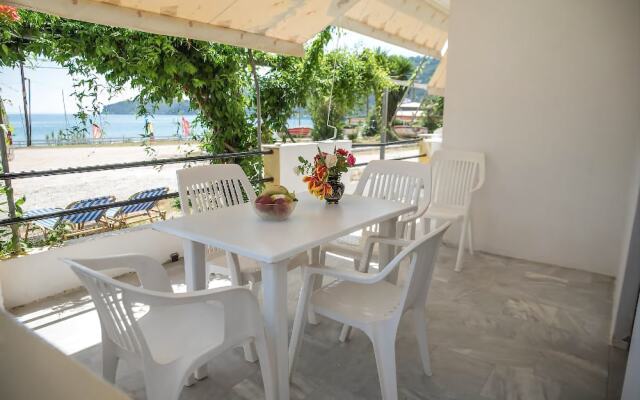 Holiday House Skaros in Honigtal, Agios Georgios North, Pagon