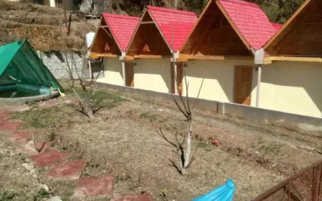 A Hillock Resort