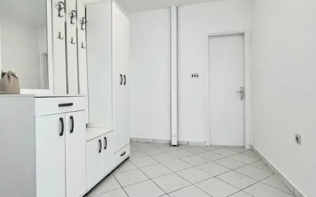 Lemon Tree Apartments