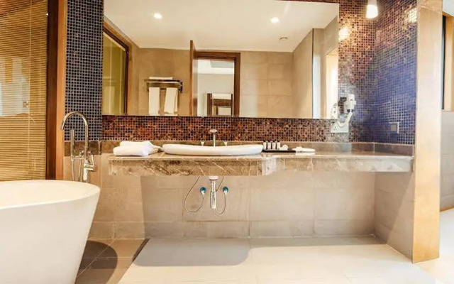Pratap's Signature Hotel-Resort&Spa