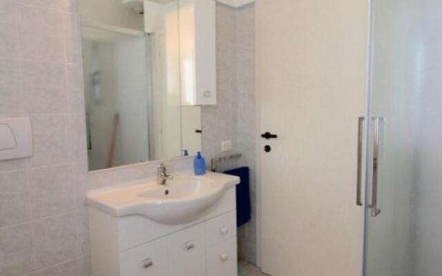 Rif. B12 - DELFINO 2