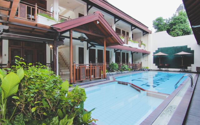 OYO 194 Hotel Sapta Gria