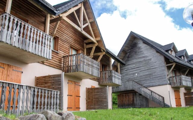 Le Bois de la Reine 32544