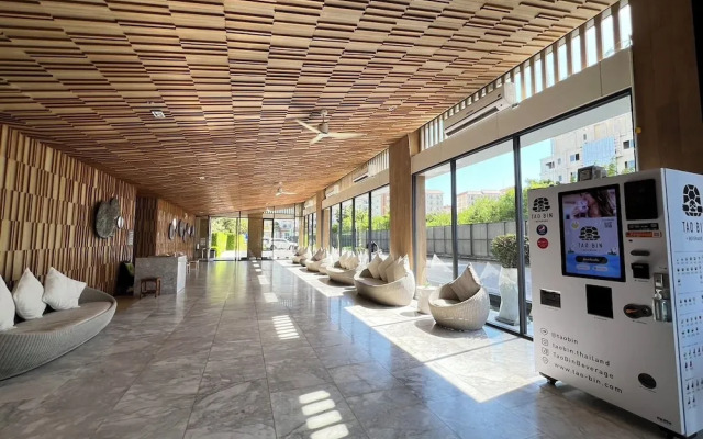 Residence Veranda By Thita