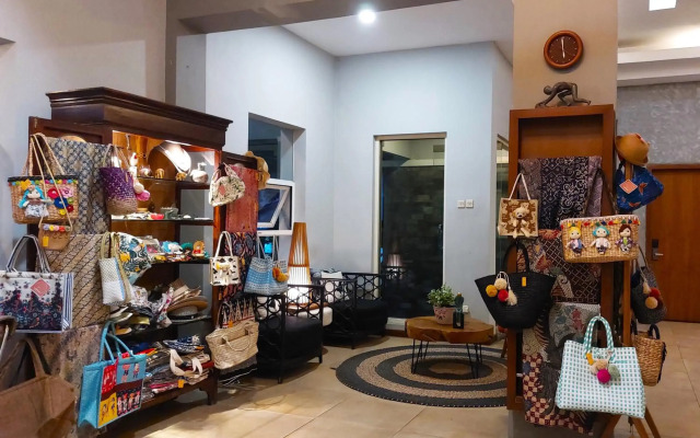 Hotel Sriti