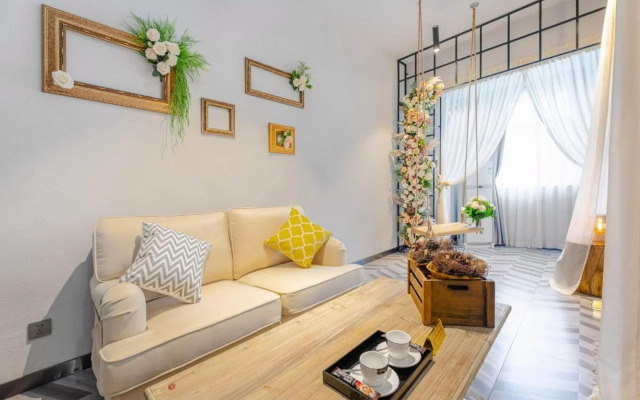 Qinhuangdao Imperial Business Hotel How