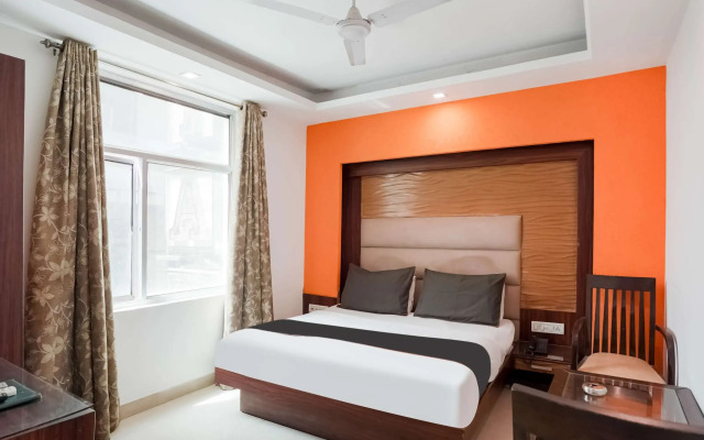 Oyo 79847 Collection O Hotel LS