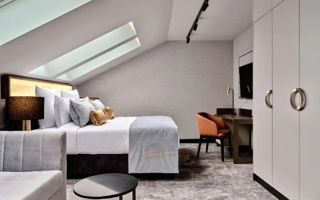 The Crown Krakow Center - Handwritten Collection ACCOR