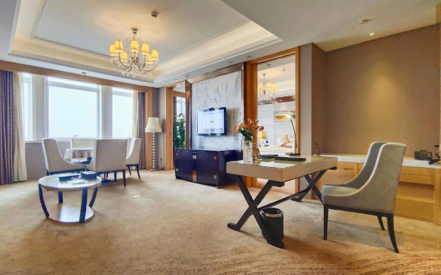 Yangzhong Firth Jinling Grand Hotel