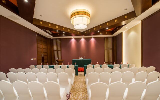 St.Potala Hotel