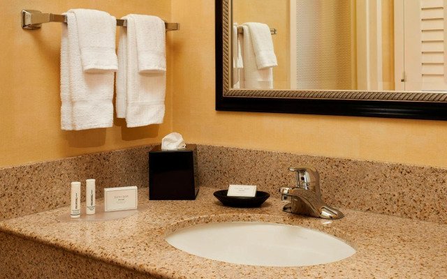 Courtyard by Marriott Columbus Worthington