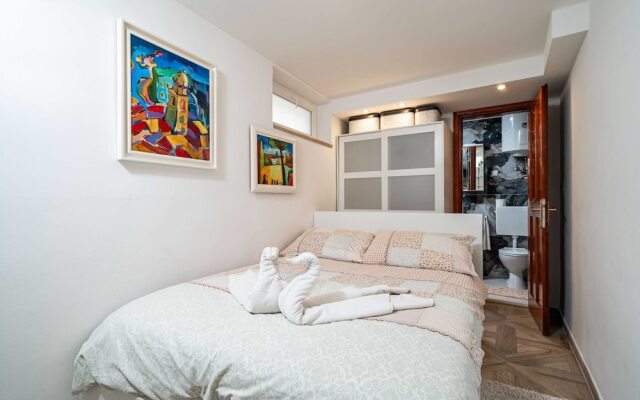 Apartment & Room Sunset Beach