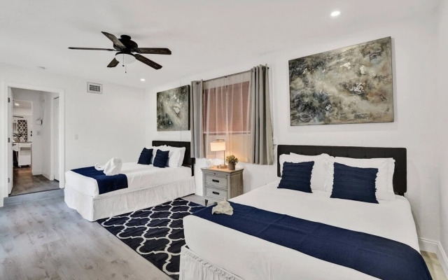 Private Heated Pool & Lovely Home